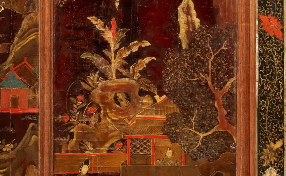 Rare Louis XV Ormolu-Mounted Tulipwood and Chinese Lacquer Cabinet - Image 8