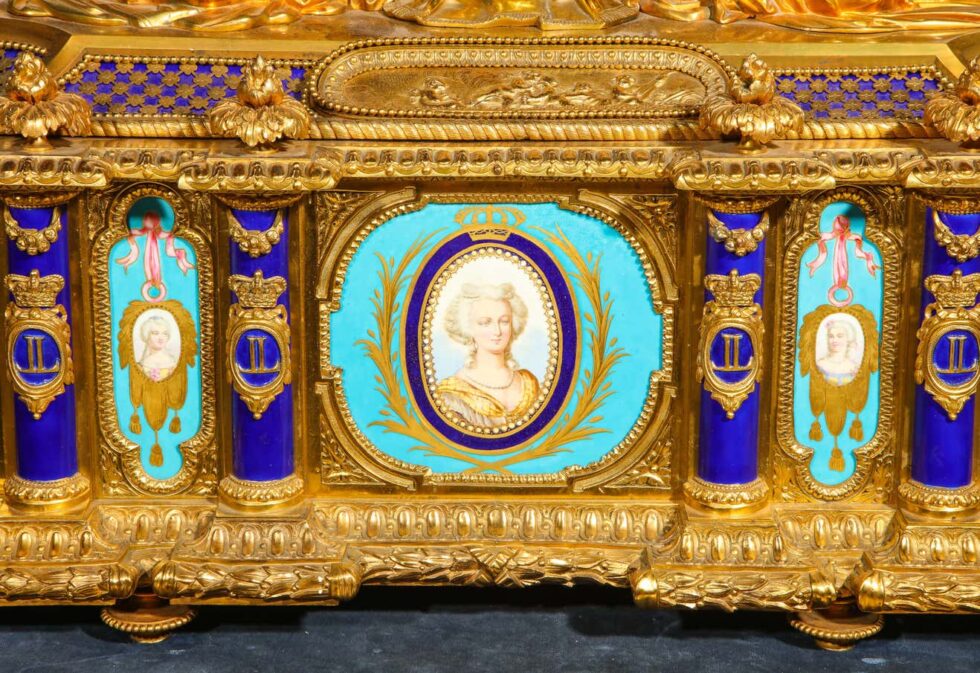 Rare Important French Ormolu Sevres Style Porcelain Jewelry Box on Bronze Table - Image 11