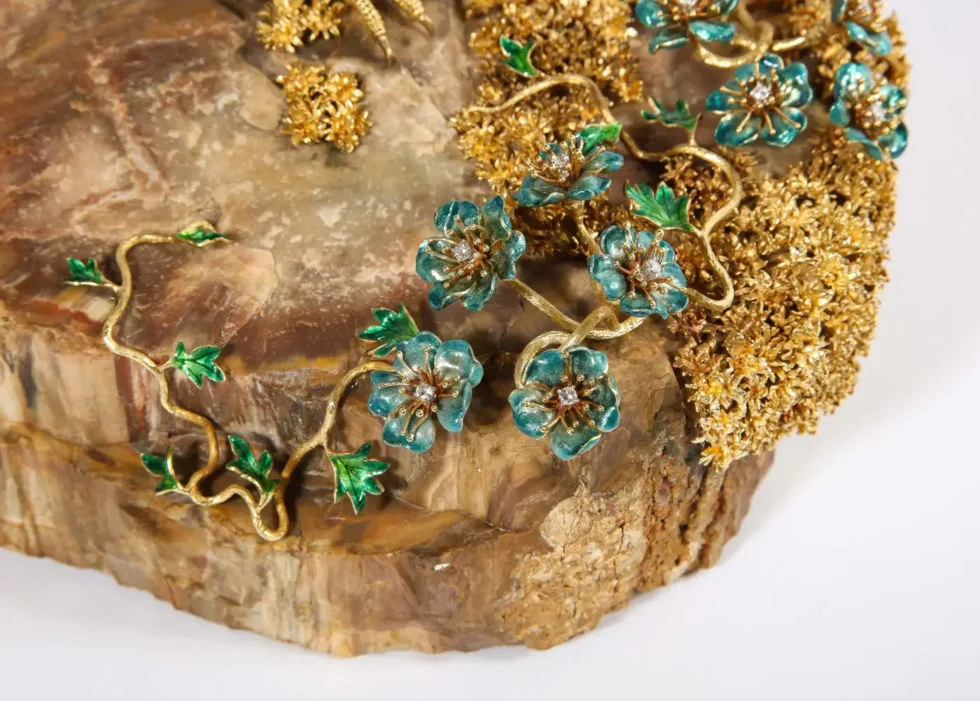 Rare 18K Gold, Enamel and Diamond Mounted Carved Labradorite Turkey Bird - Image 11