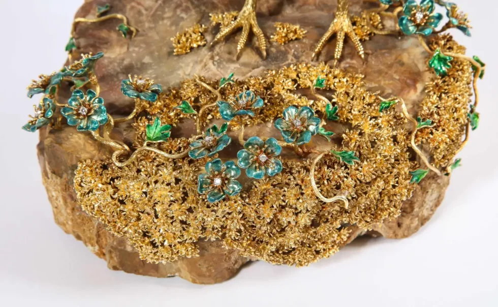 Rare 18K Gold, Enamel and Diamond Mounted Carved Labradorite Turkey Bird - Image 17