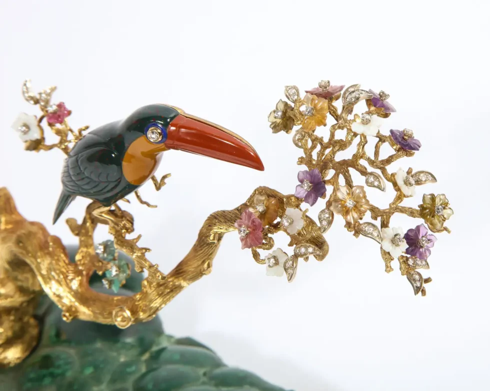 18K Gold, Diamonds, Amethyst, Tourmaline, Bloodstone, and Jasper Toucan Bird - Image 10