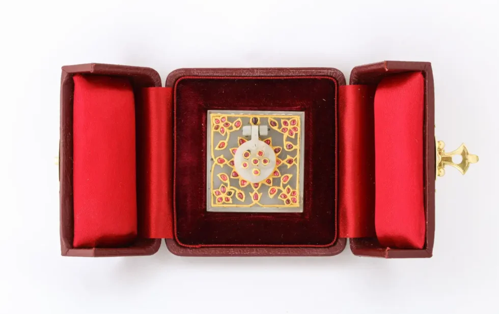 Al Thani Collection, a Mughal Indian Square White Jade Inkwell Cover, circa 1800 - Image 3