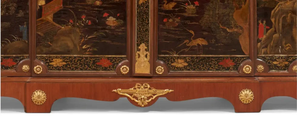 Rare Louis XV Ormolu-Mounted Tulipwood and Chinese Lacquer Cabinet - Image 6