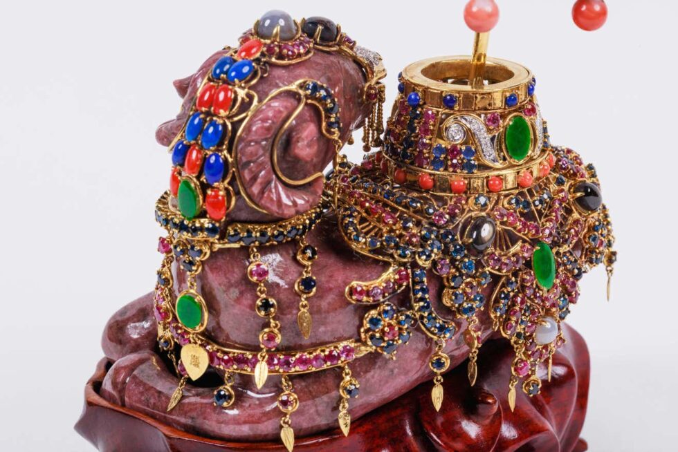 Exquisite 14K Gold, Diamonds, Emeralds, Rubies, Semi Precious Stone Camel - Image 10