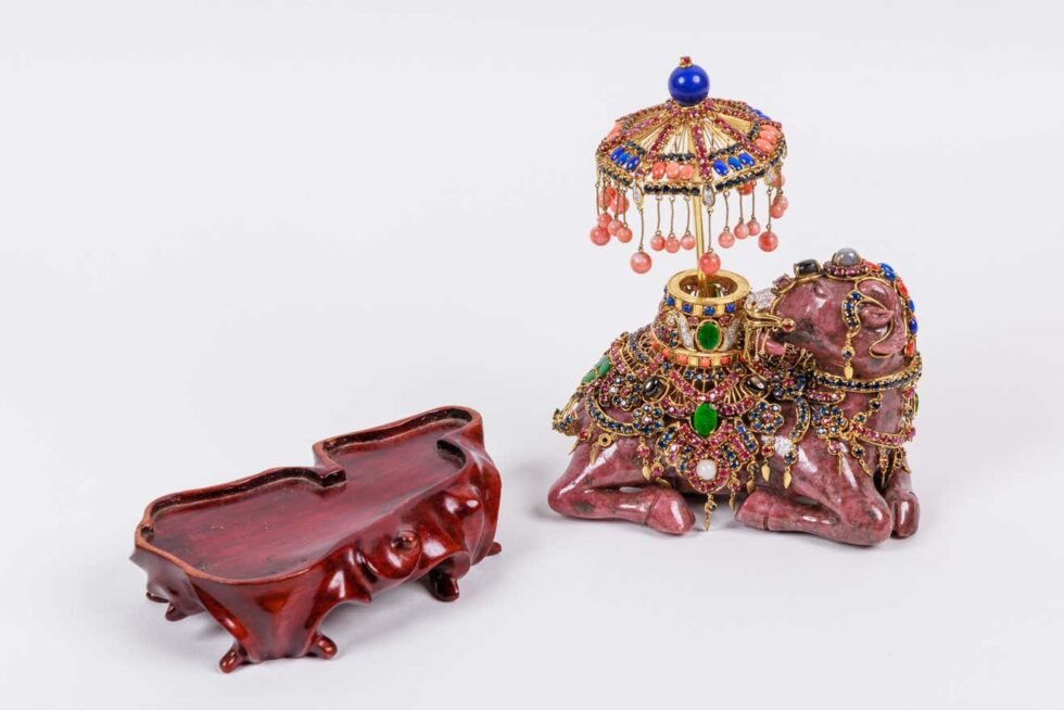 Exquisite 14K Gold, Diamonds, Emeralds, Rubies, Semi Precious Stone Camel - Image 16