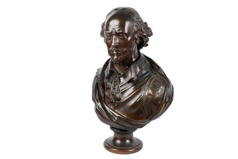 A Monumental French Patinated Bronze Bust of William Shakespeare, after Houdon - Image 3