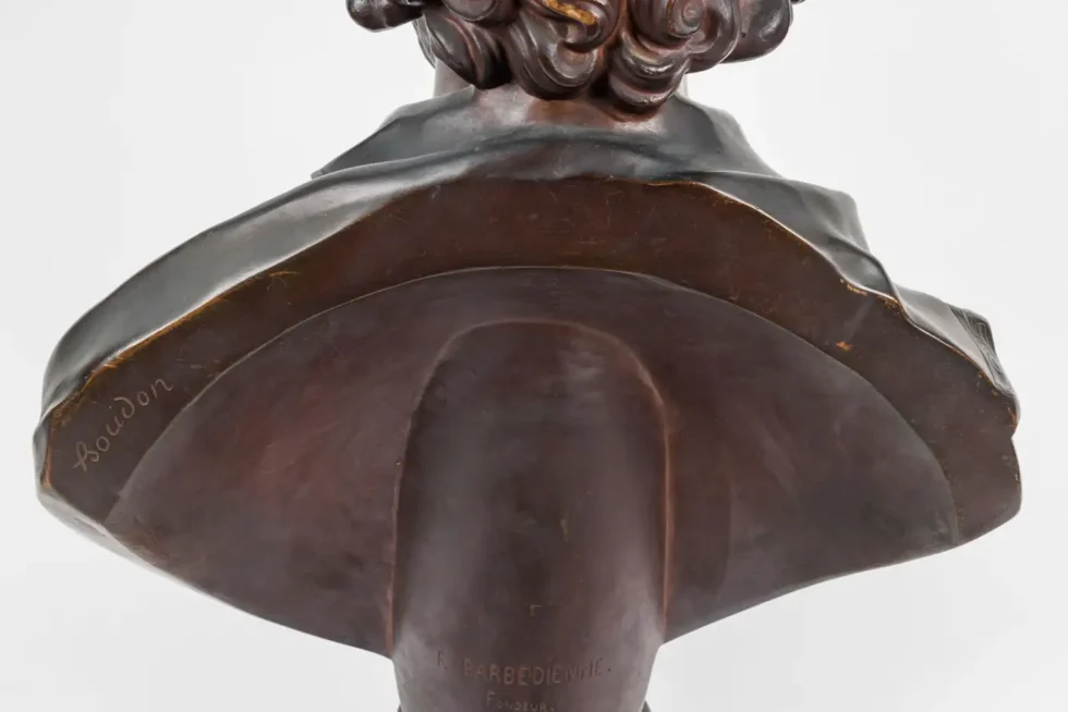 A Monumental French Patinated Bronze Bust of William Shakespeare, after Houdon - Image 14