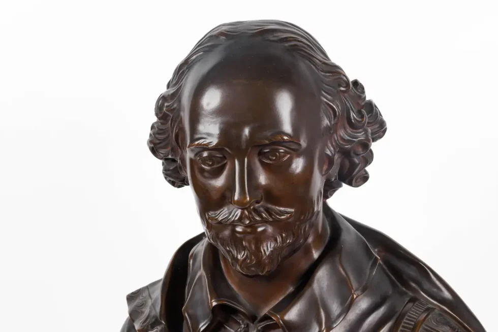 A Monumental French Patinated Bronze Bust of William Shakespeare, after Houdon - Image 18