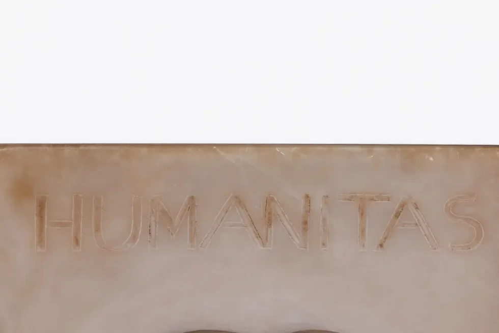 Rare and Important Italian Alabaster Bust Sculpture of Jesus Christ, C. 1860 - Image 3