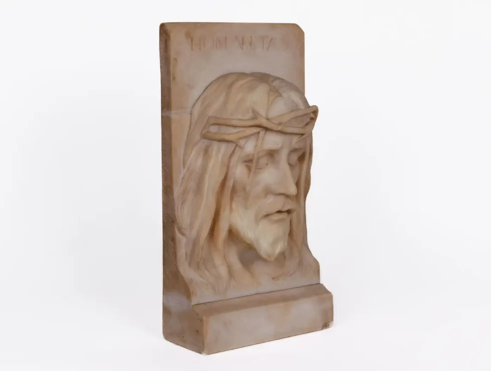 Rare and Important Italian Alabaster Bust Sculpture of Jesus Christ, C. 1860 - Image 10