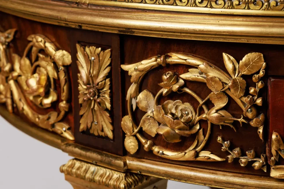 Exceptional Quality French Ormolu-Mounted Mahogany Center Table, Attrib F. Linke - Image 10