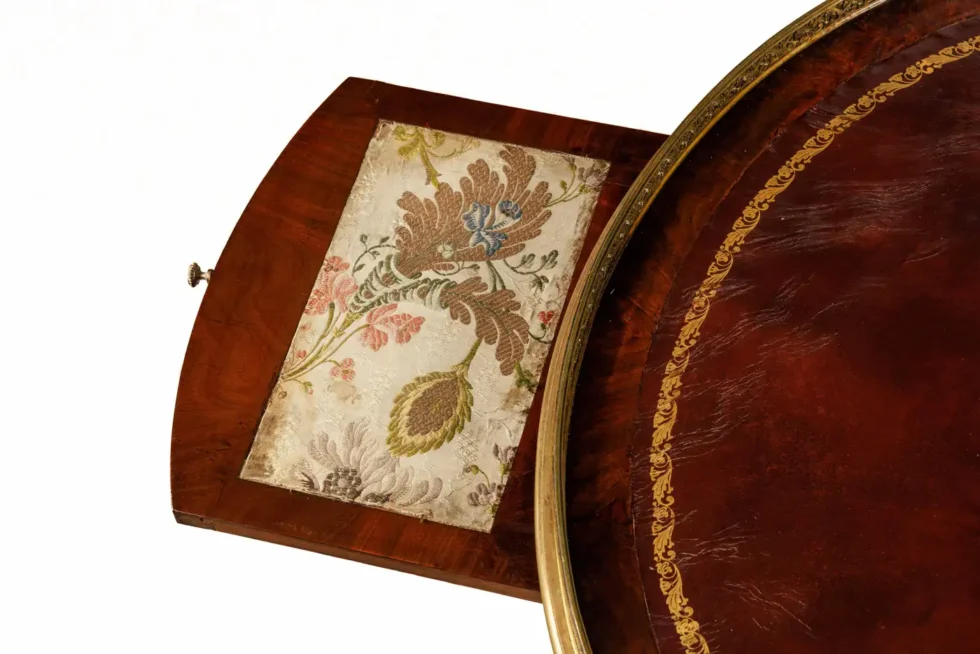 Exceptional Quality French Ormolu-Mounted Mahogany Center Table, Attrib F. Linke - Image 4