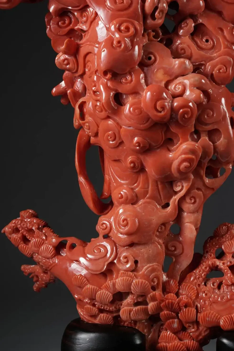 Exceptional Chinese Carved Coral Figural Group of a Guanyin Kwan Yin Phoenix - Image 6