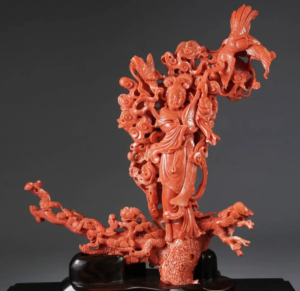 Exceptional Chinese Carved Coral Figural Group of a Guanyin Kwan Yin Phoenix - Image 2