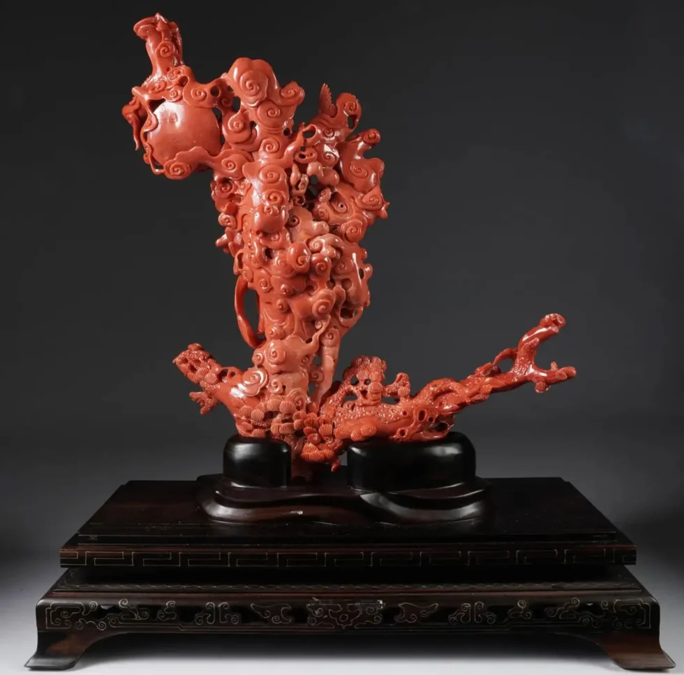 Exceptional Chinese Carved Coral Figural Group of a Guanyin Kwan Yin Phoenix - Image 9