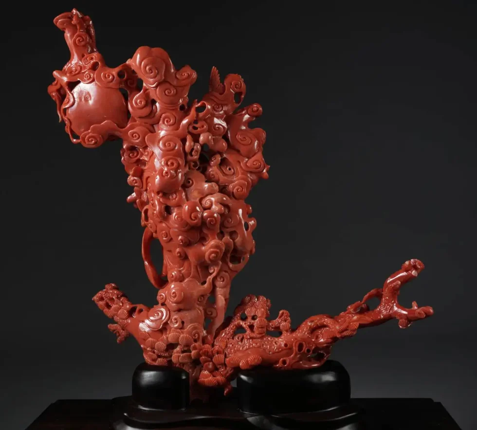 Exceptional Chinese Carved Coral Figural Group of a Guanyin Kwan Yin Phoenix - Image 8