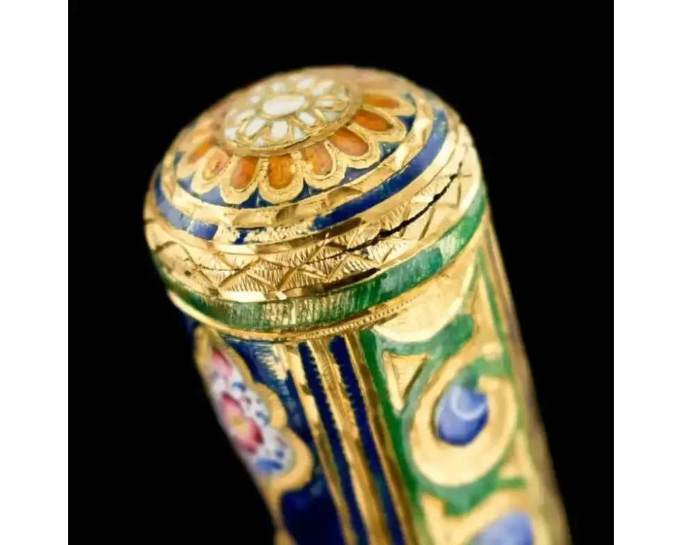 Rare Qajar Gold and Enamel Parasol Cane Handle - Image 13