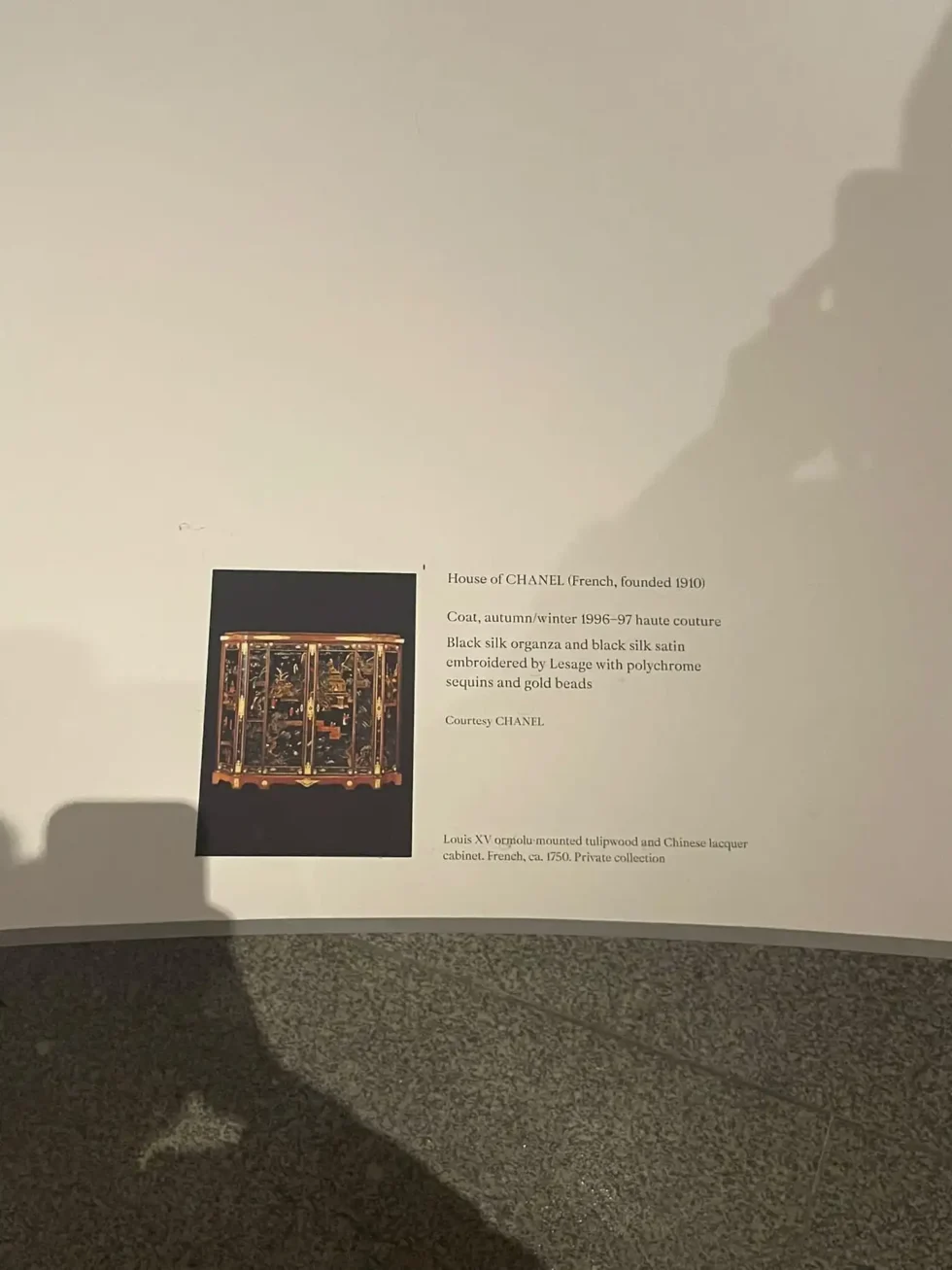 Rare Qajar Gold and Enamel Parasol Cane Handle - Image 6