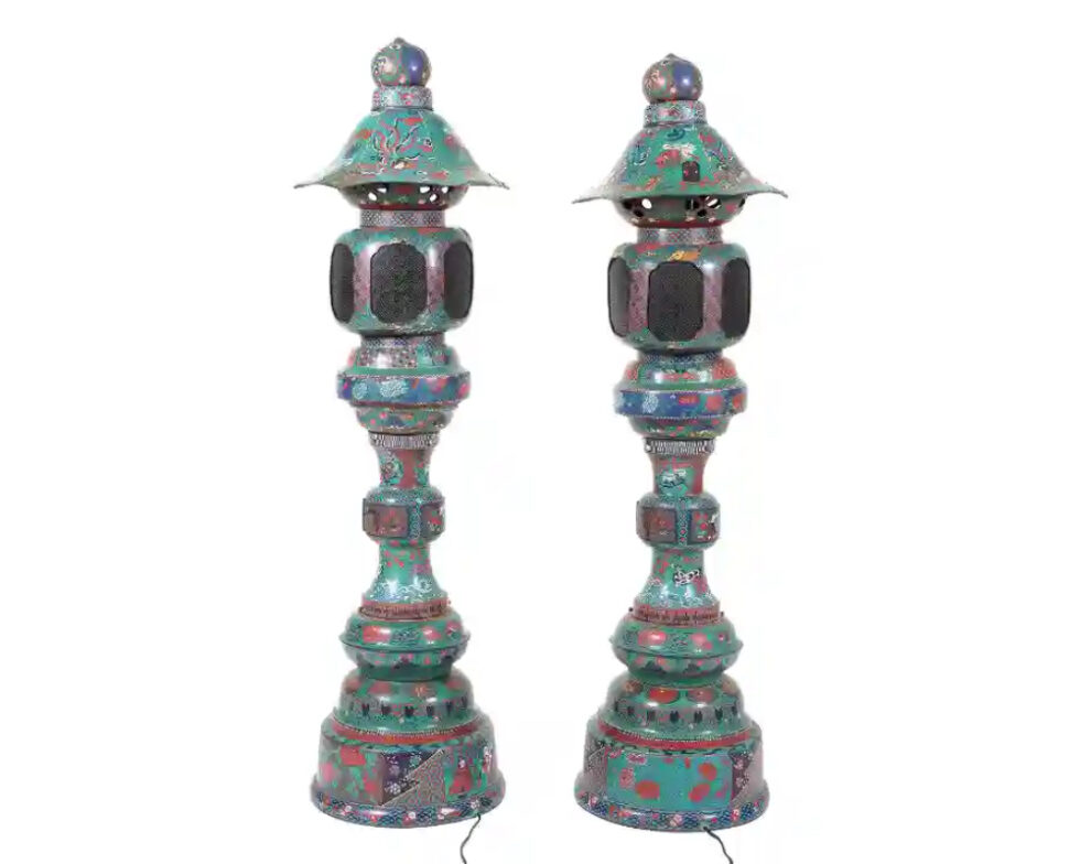 Large Pair of Japanese Cloisonne Enamel Lanterns Attributed to Kaji Tsunekichi - Image 10