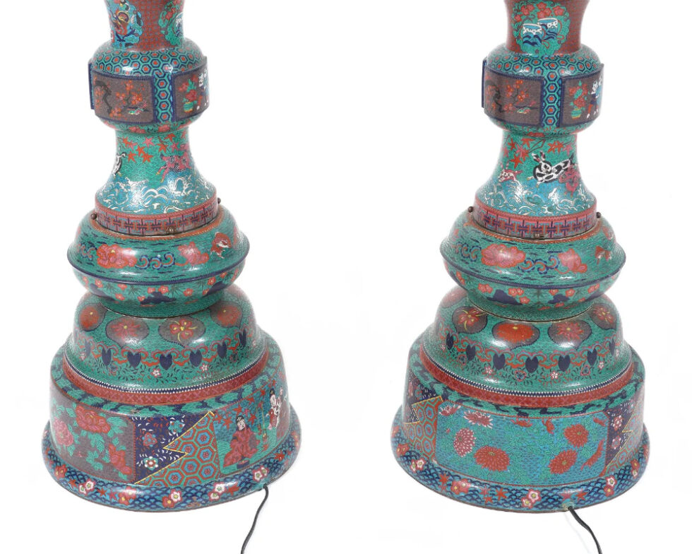 Large Pair of Japanese Cloisonne Enamel Lanterns Attributed to Kaji Tsunekichi - Image 11
