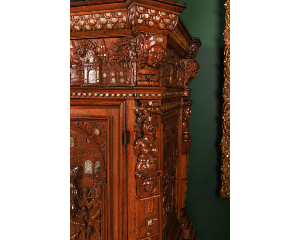 A Rare and Important Renaissance "Judaica" Carved Oak Wood Cabinet - Image 11