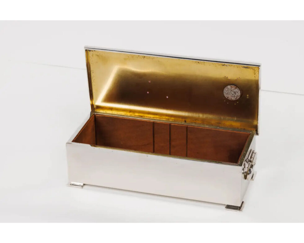 Elizabeth II Sterling Silver and Ruby Humidor Box Made for Saudi Arabia - Image 11