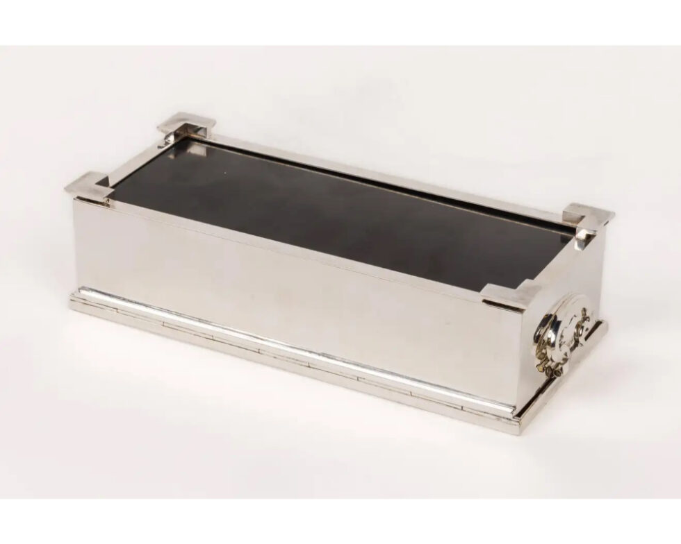 Elizabeth II Sterling Silver and Ruby Humidor Box Made for Saudi Arabia - Image 14