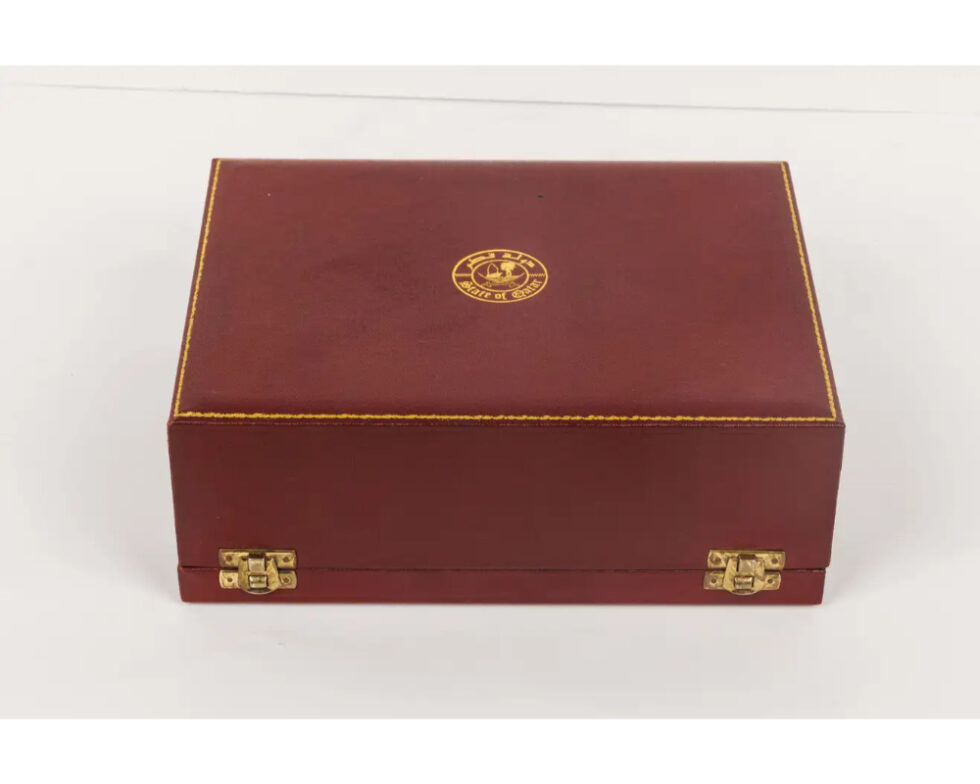 State of Qatar and Grant Macdonald, a Rare Silver Humidor Box - Image 2