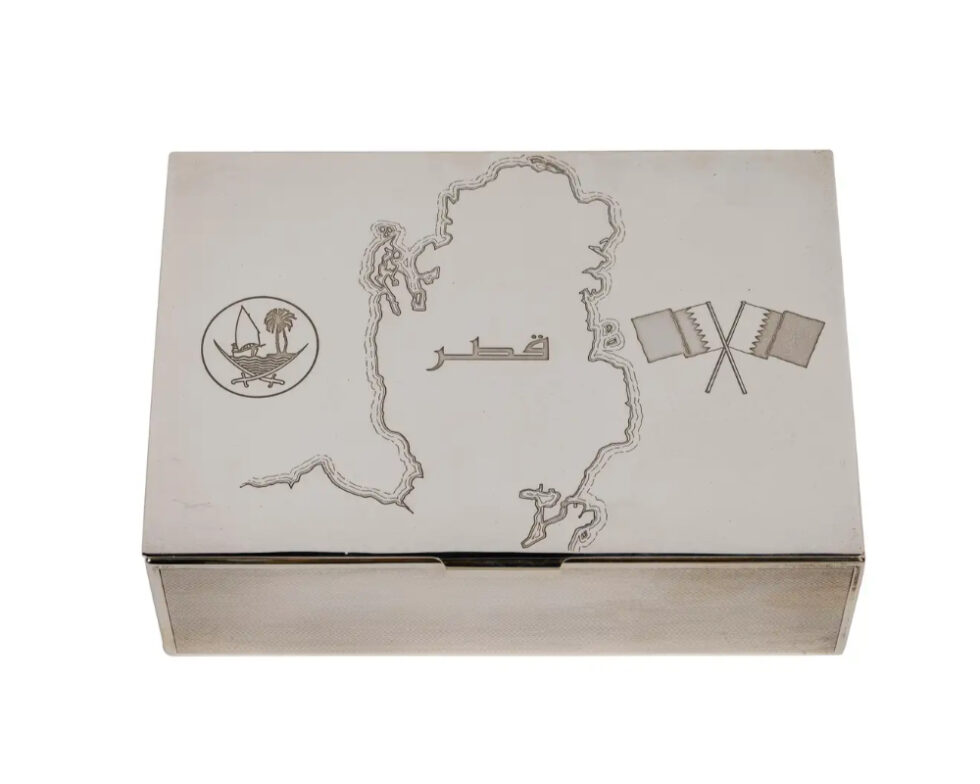 State of Qatar and Grant Macdonald, a Rare Silver Humidor Box - Image 12