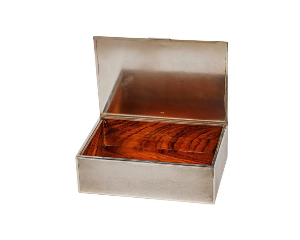 State of Qatar and Grant Macdonald, a Rare Silver Humidor Box - Image 17