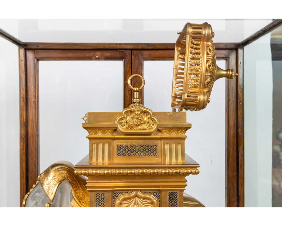 Exquisite Baccarat "Elephant" 'Cave A Liquor' - Exposition Universelle 1878 C. 1885 - Image 9