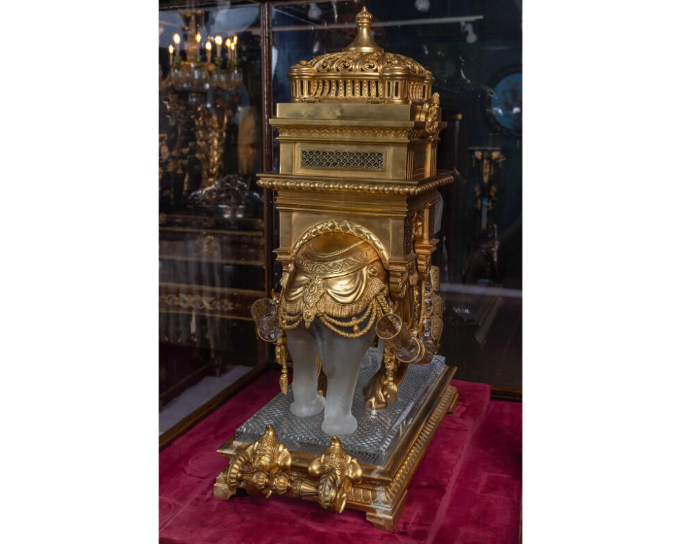 Exquisite Baccarat "Elephant" 'Cave A Liquor' - Exposition Universelle 1878 C. 1885 - Image 14