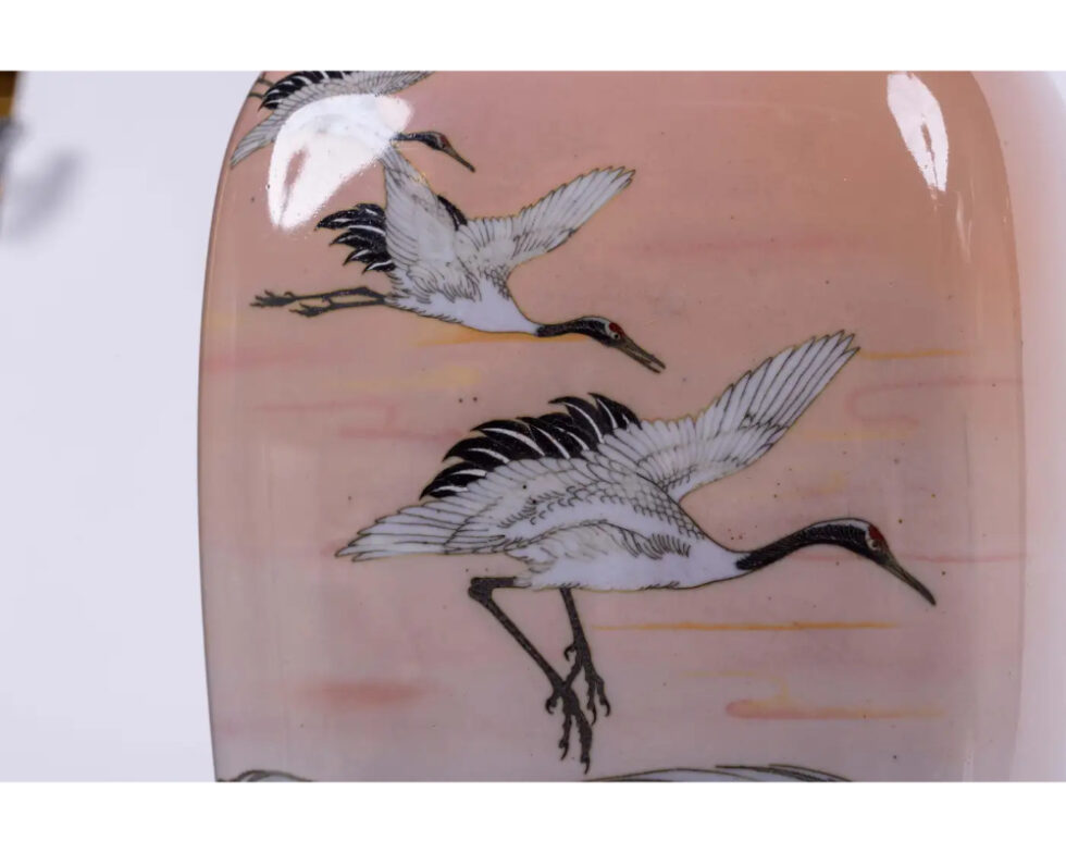 A Large Pair of Japanese Cloisonne Pink-Ground Vases Featuring Sunset and Cranes - Image 9