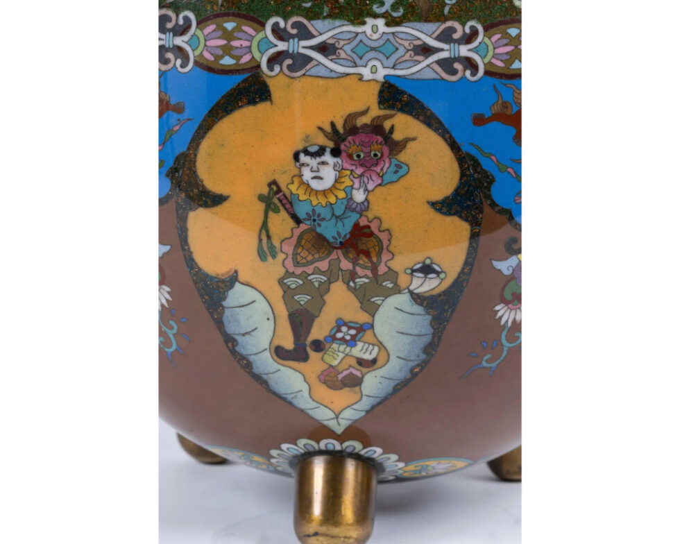 Majestic Japanese Cloisonne Enamel Covered Jar with Dragons, Theater Characters - Image 16