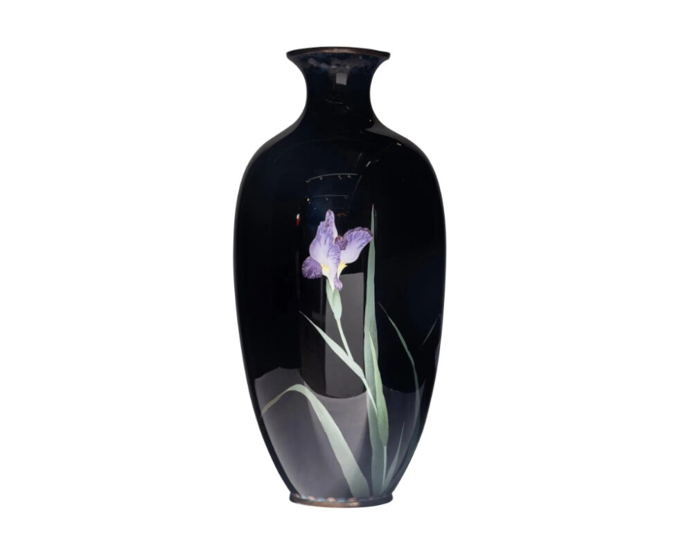 Large Meiji Period Japanese Cloisonne Enamel Vase Adorned with Iris Blossoms - Image 2