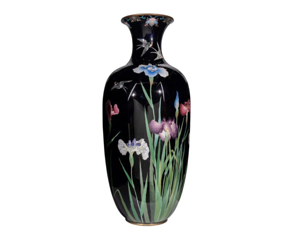 Palace-Sized Japanese Cloisonne Enamel Vase Adorned with Irises and Sparrows - Image 5