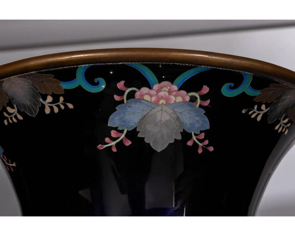 Palace-Sized Japanese Cloisonne Enamel Vase Adorned with Irises and Sparrows - Image 15