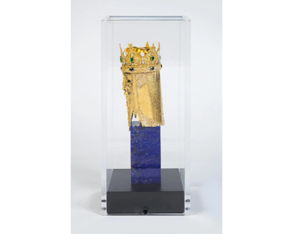 An 18K Gold and Gem Set Bust of a King, by George Weil London - Image 2