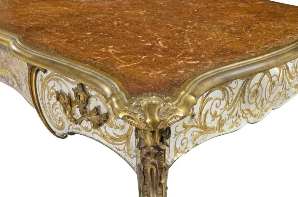 The Duke and Duchess of Windsor - An Exquisite Ormolu and Églomisé Bureau Plat - Image 6