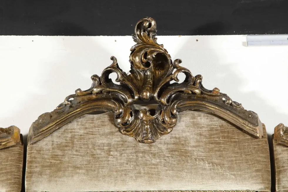 Palatial and Opulent Belle Epoque Giltwood & Oil on Canvas Three-Panel Screen - Image 9