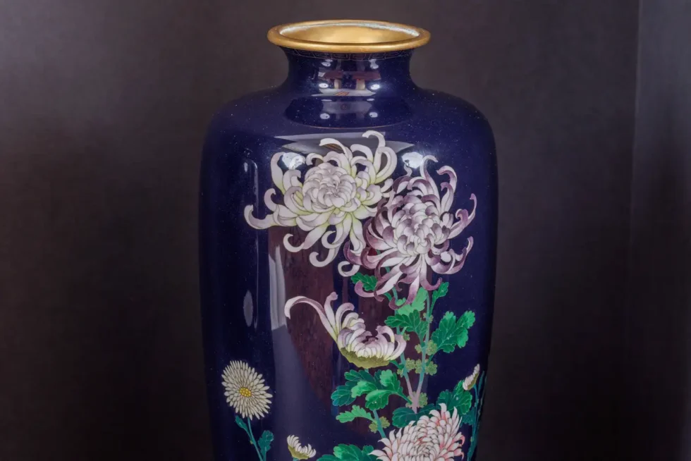 An Exquisite Pair Of Japanese Cloisonné Enamel Vases with Chrysanthemum Blossoms - Image 3