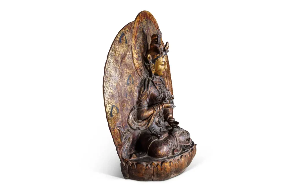 A Monumental Gilt-Lacquered Bronze Ornamental Buddha Sculpture of Vajravidarana - Image 4