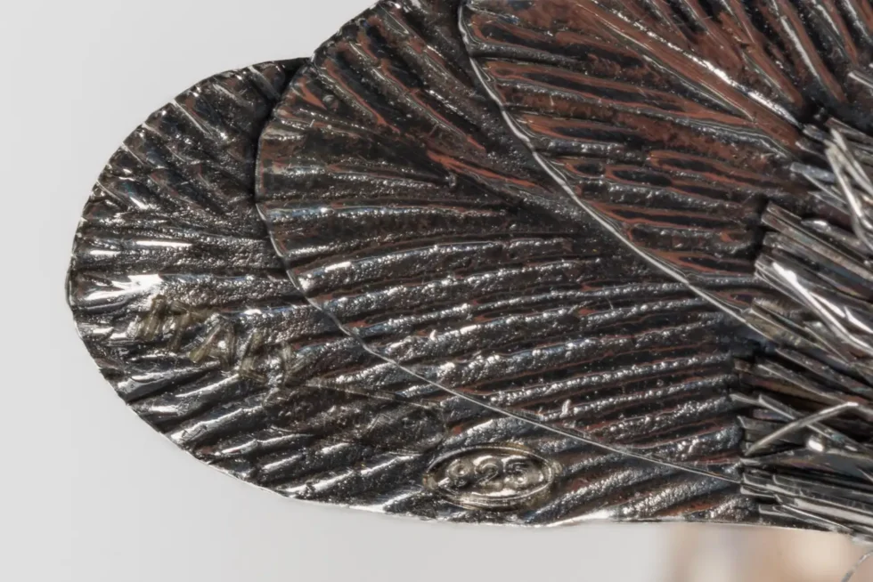 Adorable Family of Six Buccellati Sterling Silver Furry Chicks on Petrified Wood - Image 4