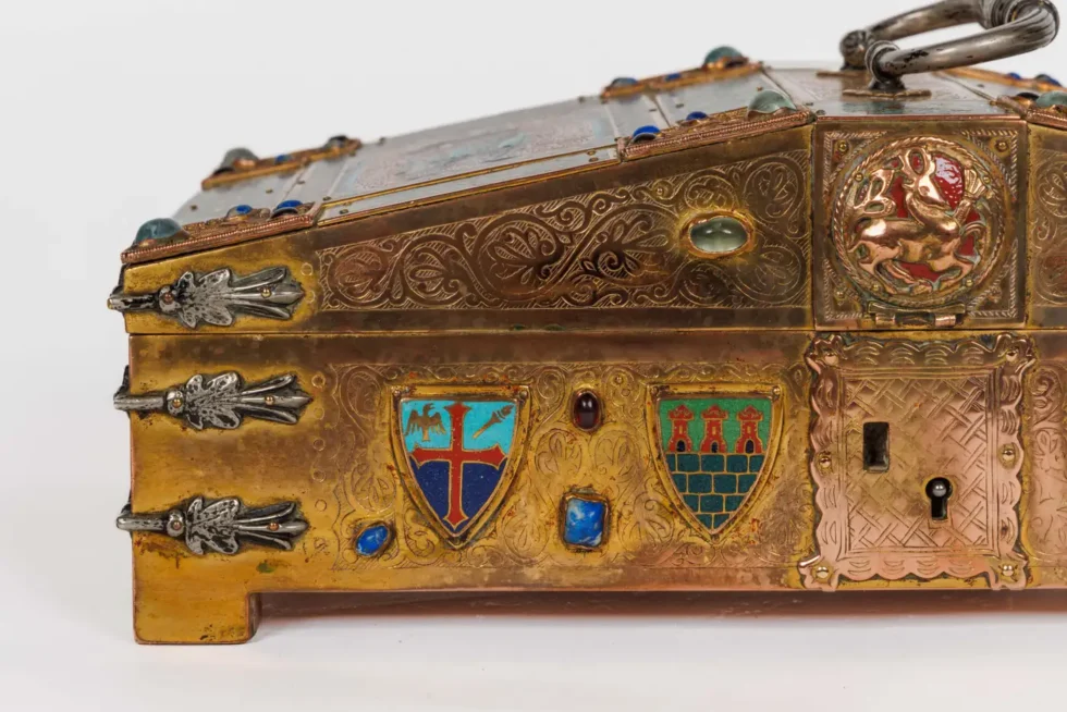 An Exceptional American Caldwell "Renaissance Style" Bronze and Enamel Humidor - Image 15