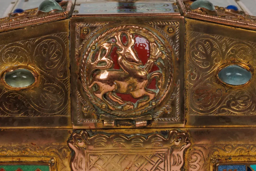 An Exceptional American Caldwell "Renaissance Style" Bronze and Enamel Humidor - Image 13