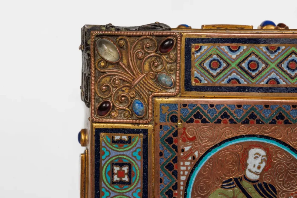 An Exceptional American Caldwell "Renaissance Style" Bronze and Enamel Humidor - Image 9