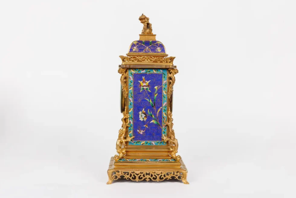 An Exceptional French Japonisme Ormolu and Champleve Enamel Five Piece Clock Set - Image 16