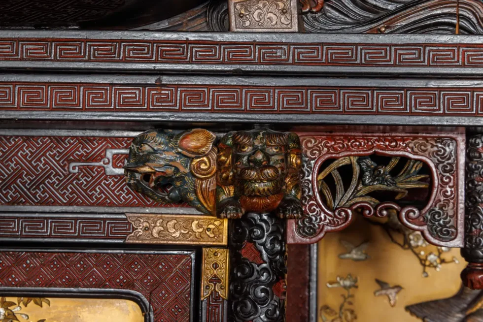 An Imperial Japanese Meiji Shibayama Tea Cabinet by The Tokugawa Samurai Clan - Image 4