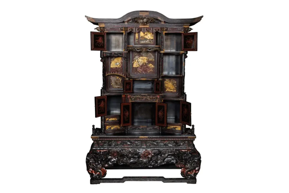 An Imperial Japanese Meiji Shibayama Tea Cabinet by The Tokugawa Samurai Clan - Image 3