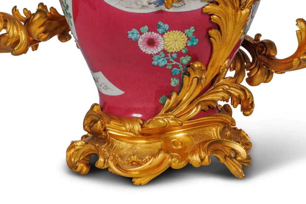 Magnificent Pair of Ormolu-Mounted Pink Chinese Porcelain Three-Light Cadelabras - Image 7